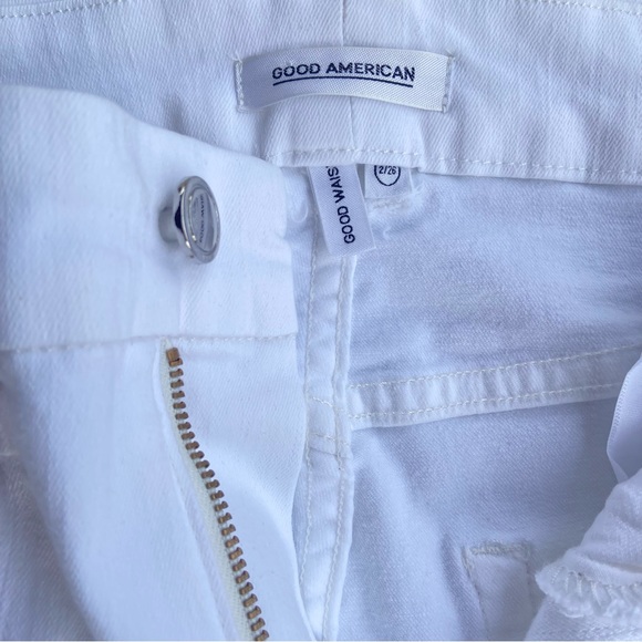 Good American High Rise White Split Hem Zipper Skinny Jeans - Picture 4 of 6